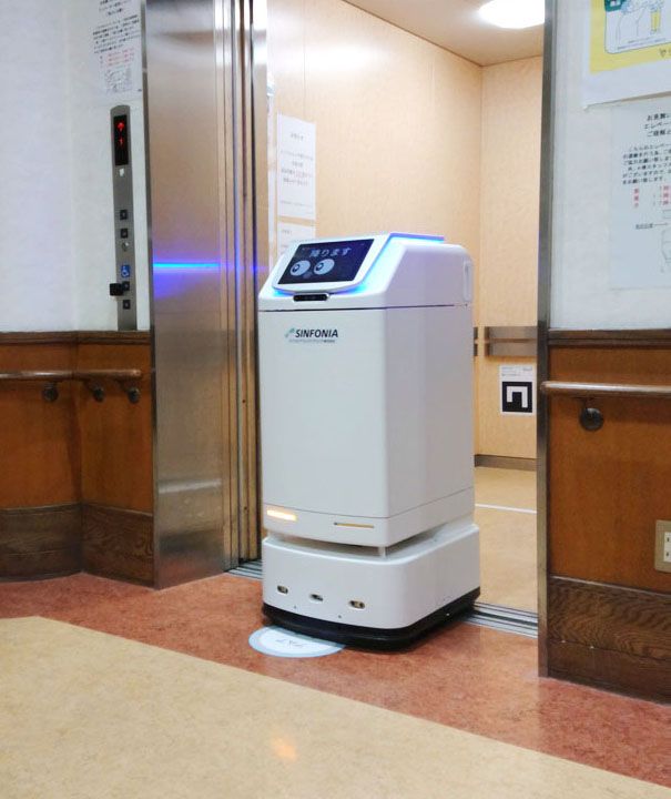 自律走行型搬送ロボット「AmuA（アムア）」